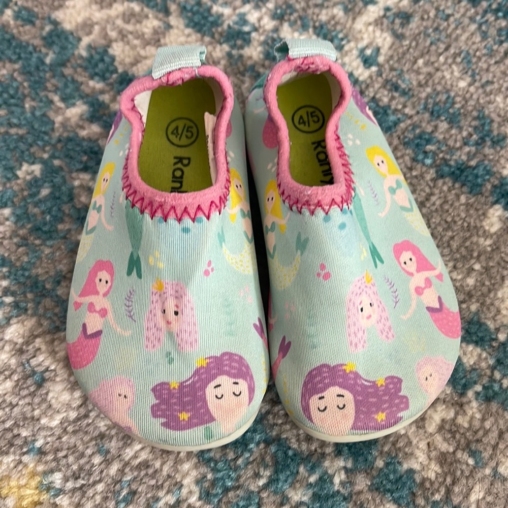 Ranley and Smiley water shoes 4/5 size.